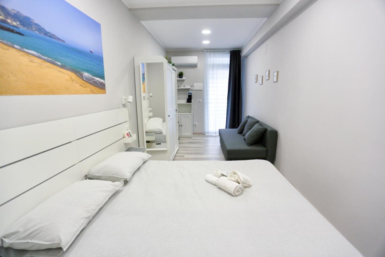 Ag Luxury Rooms Giardini Naxos Exterior photo